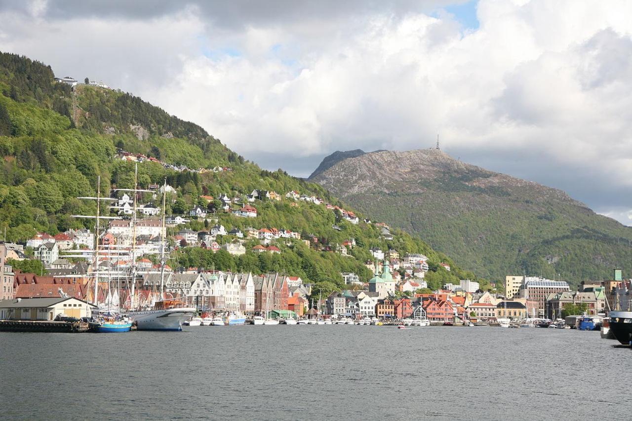 Inner City Center Bergen Exterior photo